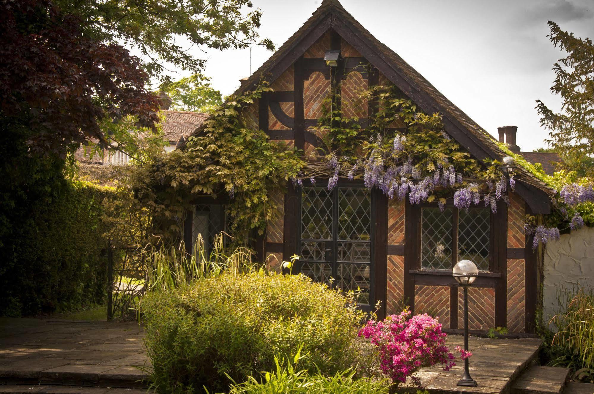 Ghyll Manor Country Hotel 霍舍姆 外观 照片